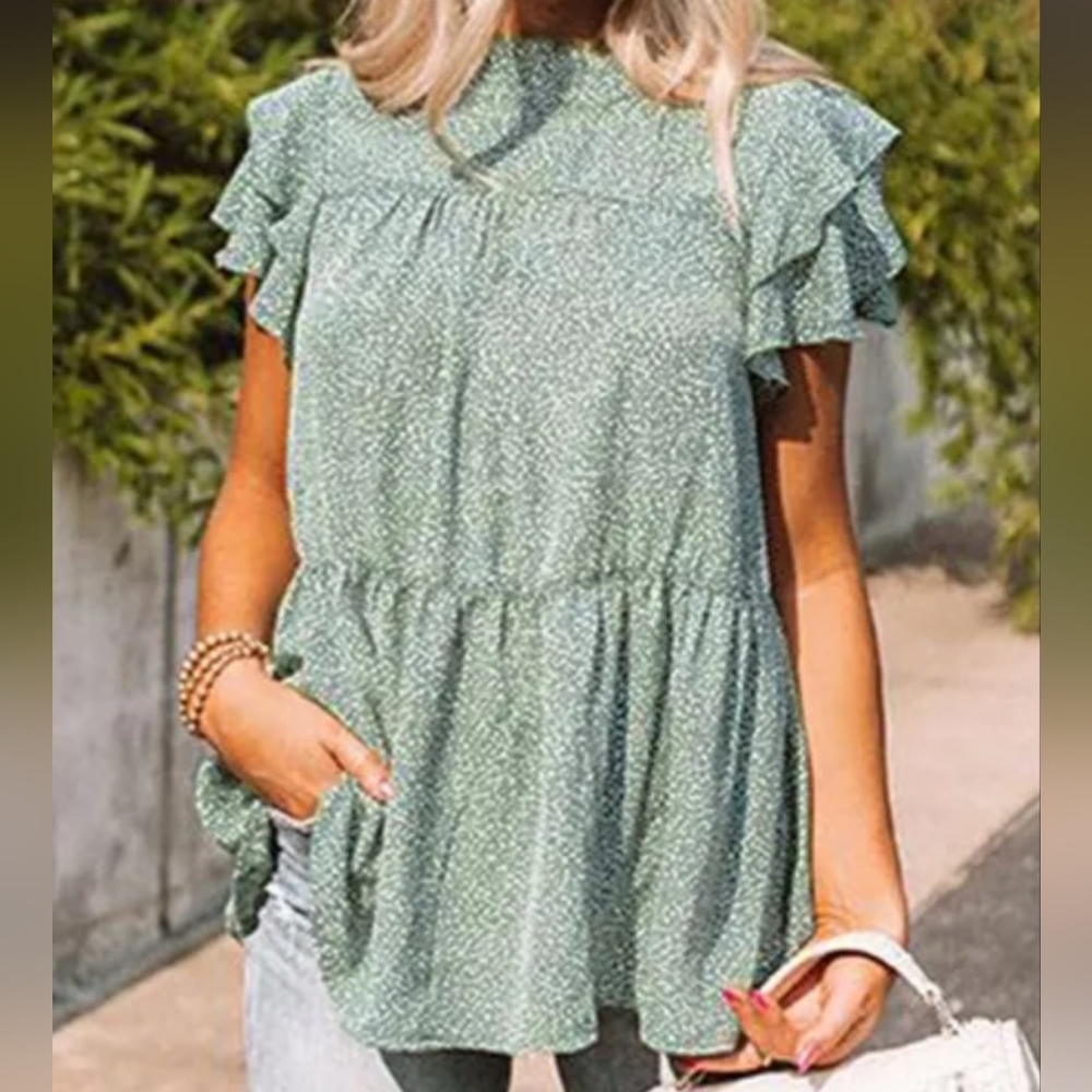 Green Cheetah Spotted Ruffle Top Woman's Size Small